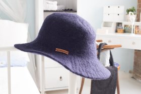 Kapelusz Granatowy z rondem - Feltiness