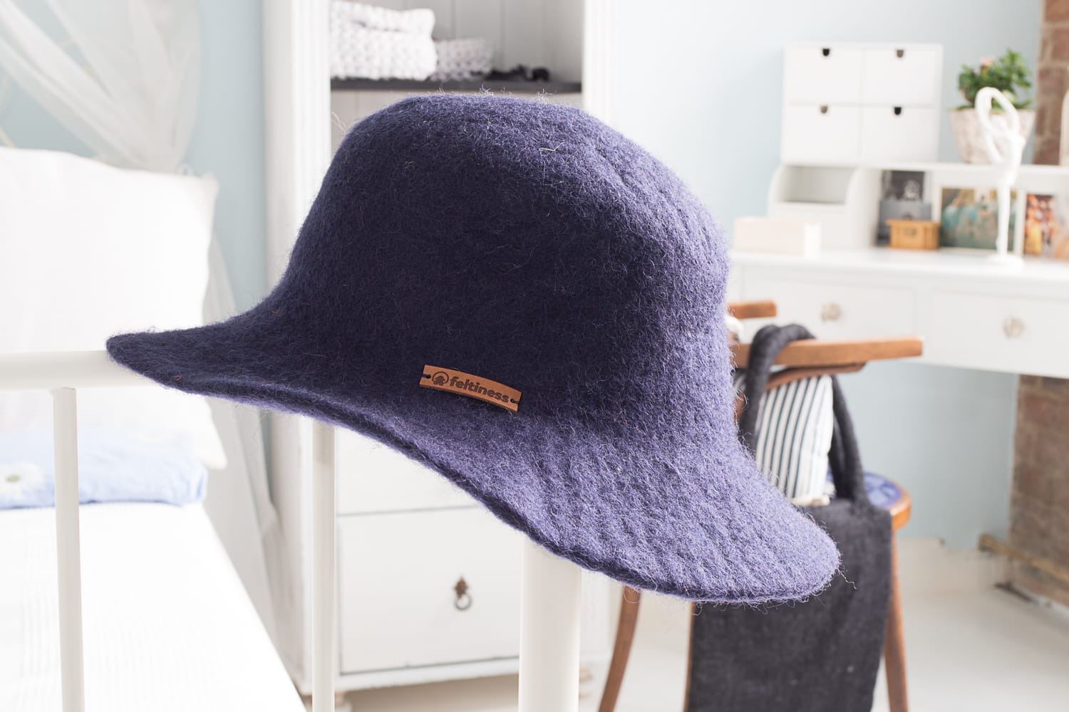 Kapelusz Granatowy z rondem - obrazek 2