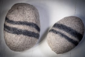 Poduszka wełniana Kamień Biały XL - Feltiness