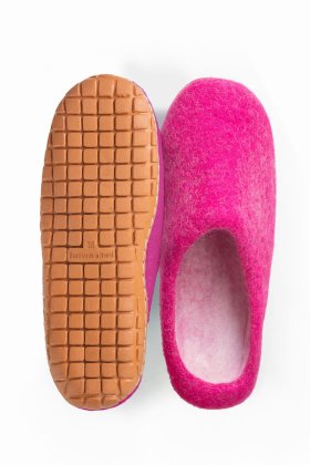 Alternative view of Paputy filcowe chodaki różowe z podeszwą