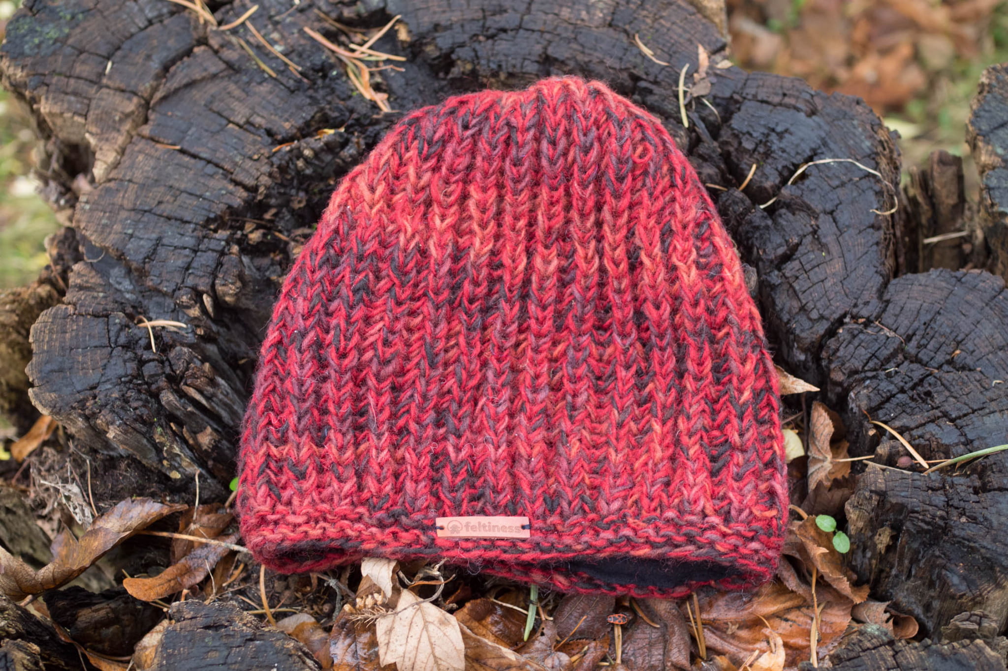 Czapka z wełny bordowa - obrazek 5