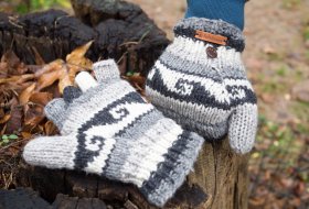 Rękawiczki wełniane z klapką - Feltiness