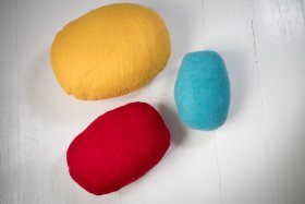 Poduszka dekoracyjna z owczej wełny mała niebieska - Feltiness